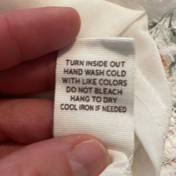 NWT Summer floral skirt. Size L. - Picture 7 of 8